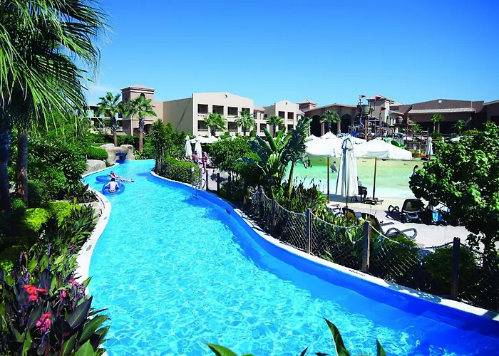 Coral Sea Aqua Club 4*