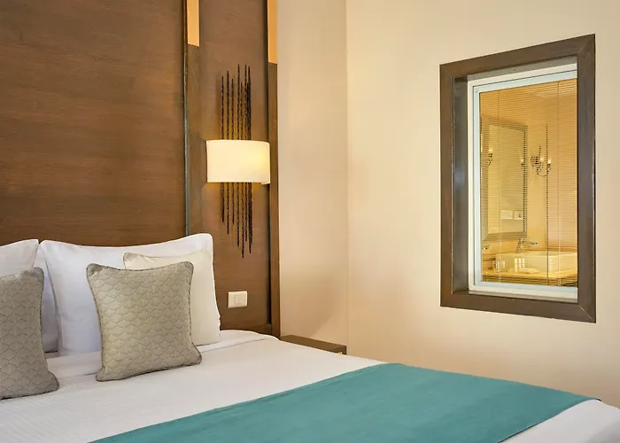Coral Sea Aqua Club Szálloda Sarm es-Sejk