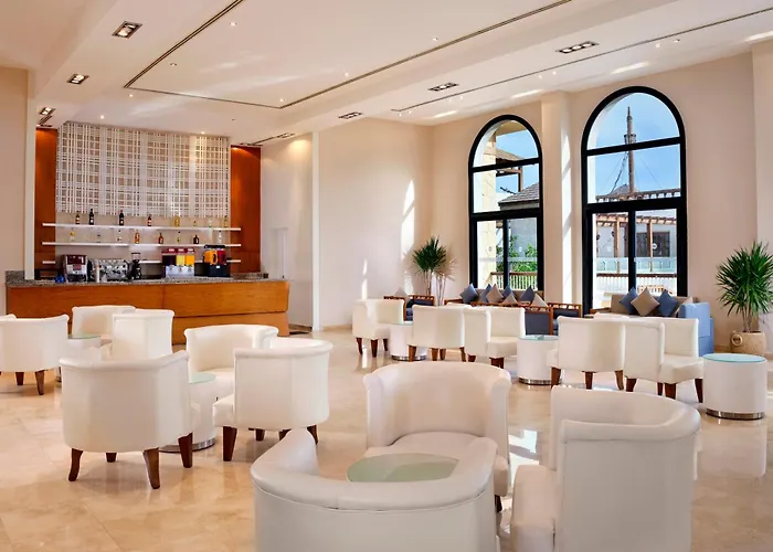 Coral Sea Aqua Club 4*