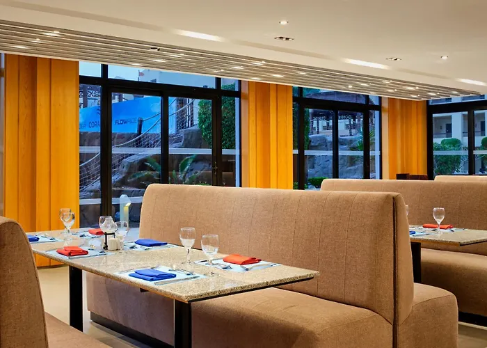 Coral Sea Aqua Club Szálloda 4*