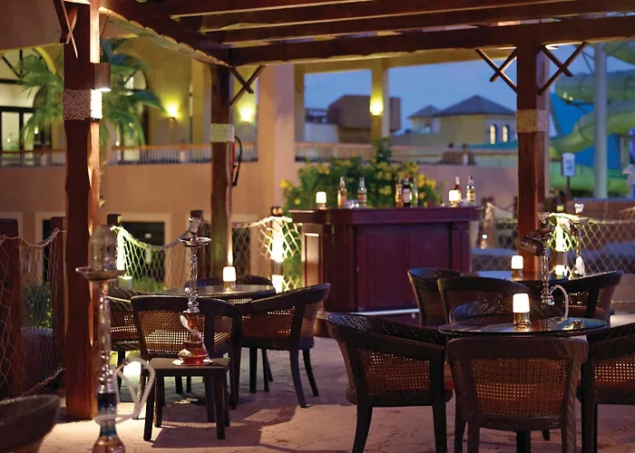 Coral Sea Aqua Club Szálloda 4*