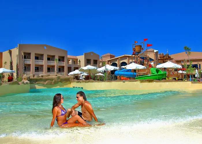 Coral Sea Aqua Club Szálloda 4*