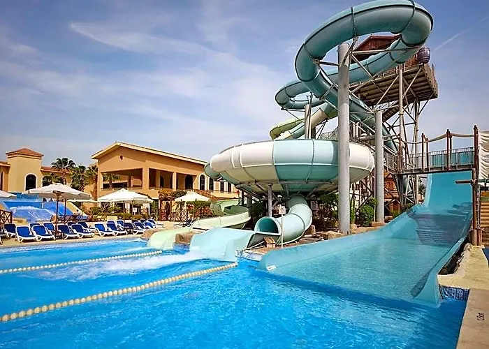 Coral Sea Aqua Club Hotel 4*
